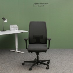 Chaise a roulettes